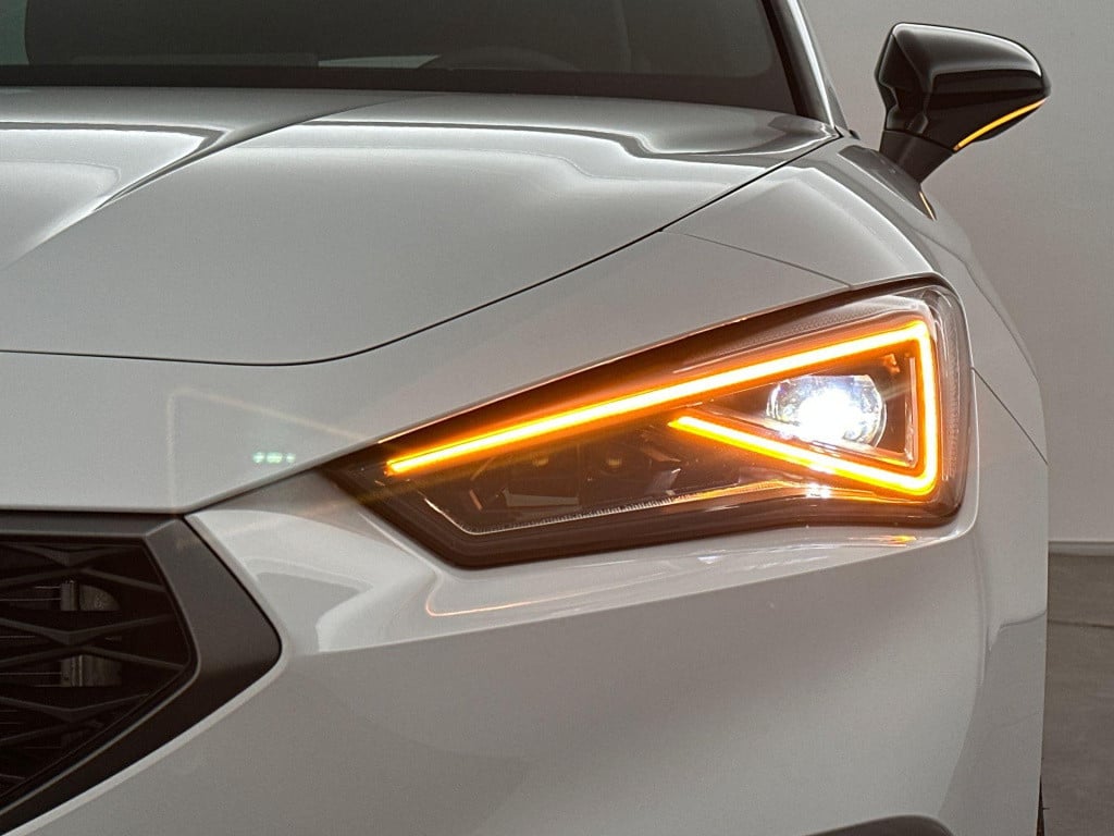 Seat Leon sportstourer fr business 1.5 tsi ehybrid 150kw / 204pk stationw