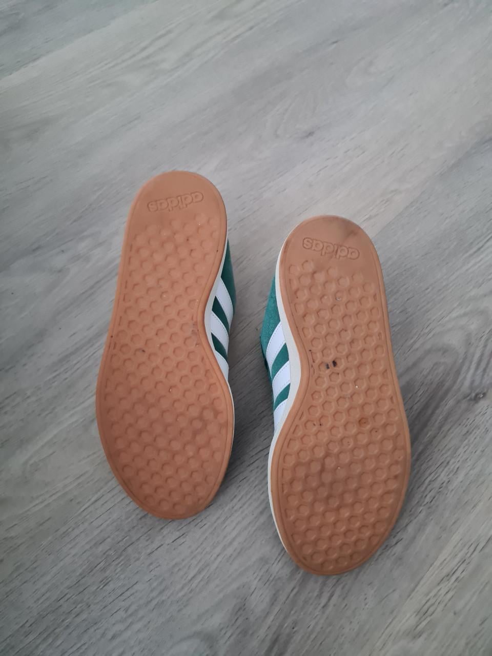 Adidas sneakers groen maat 39