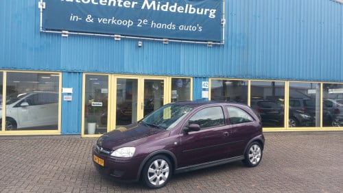 Opel CORSA 1.2-16V Silverline 3drs bj:2006 airco-lm velgen apk 2026 !!
