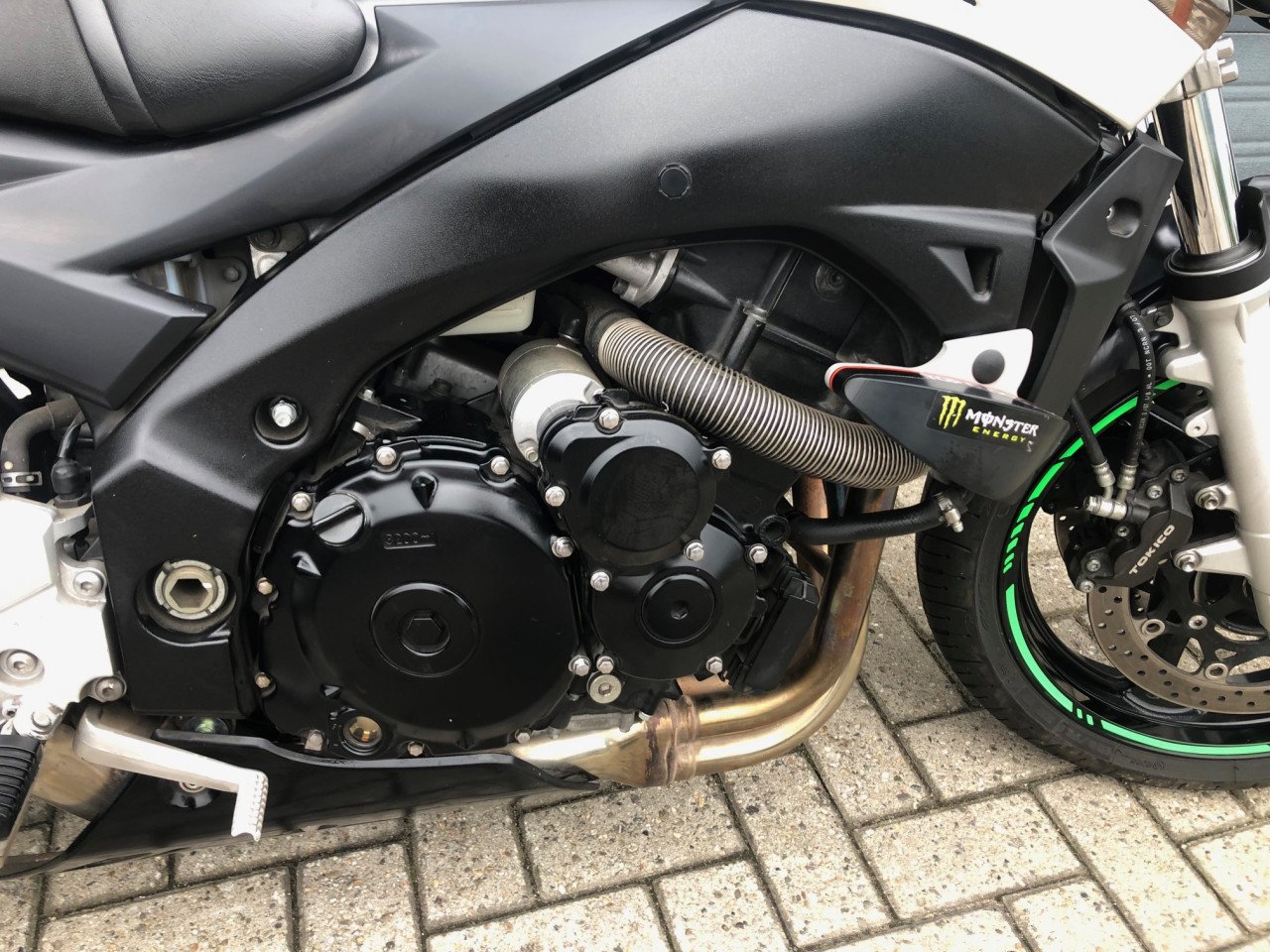 Suzuki GSR600 uit 2007 met 35 dkm, Rizoma, Ermax, etc, rijklaar €3250,-