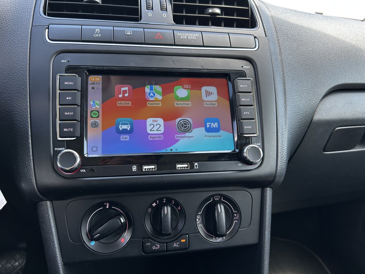 Volkswagen Polo 1.4-16V/CARPLAY/CRUISE CONTROL/AIRCO/APK