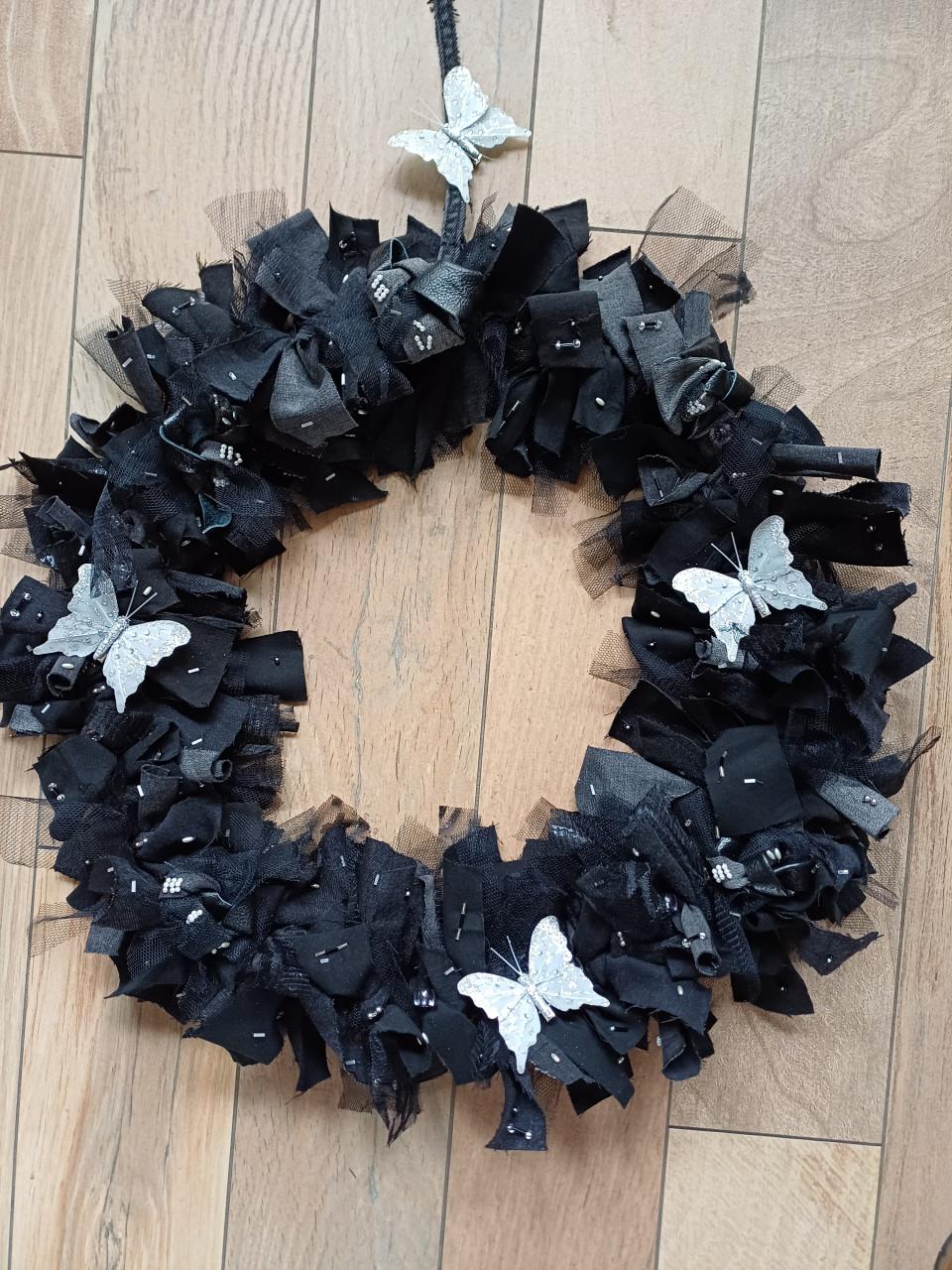 Krans van spijkerbroeken