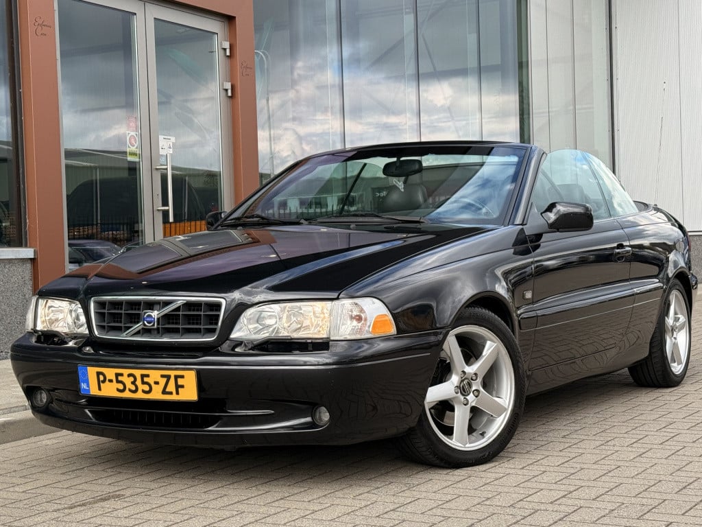 Volvo C70 convertible 2.4 t tourer | leder | windscherm | stoelverwarming |