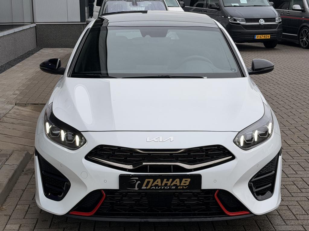Kia Proceed 1.6 t-gdi gt | 204pk | stoelverwarming voor + achter | pano | a