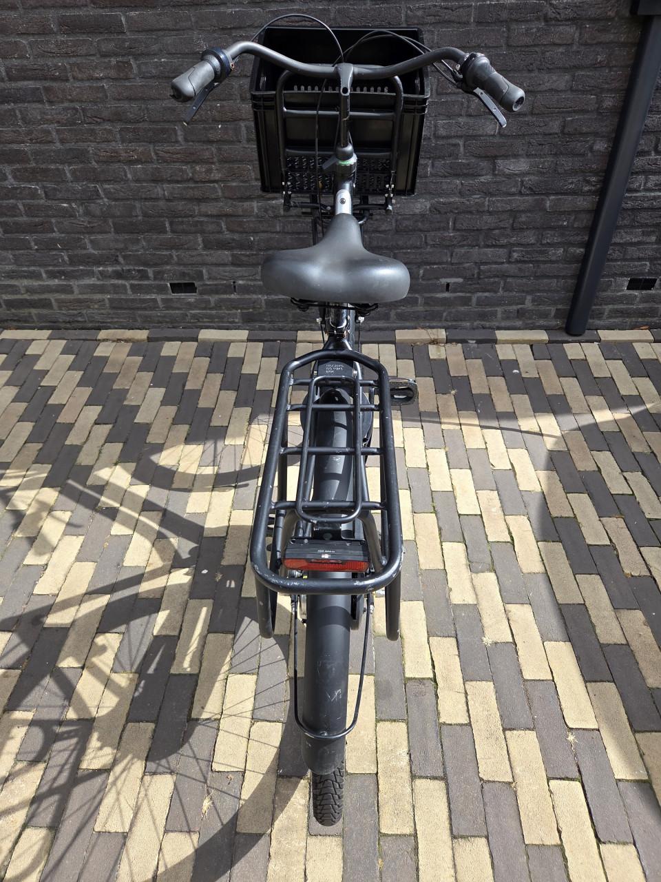 Dames fiets, Merk Gazelle, Type Heavy Duty NL, Frame hoogte 49cm,