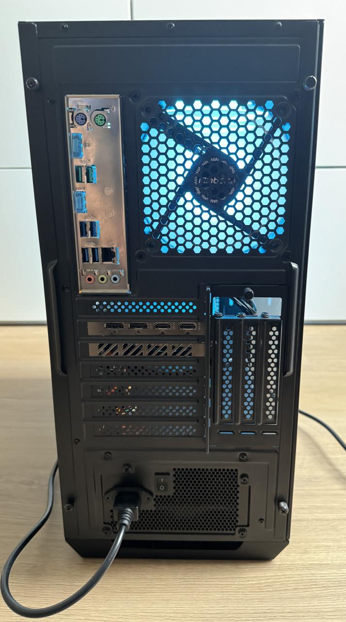 Krachtige Gaming PC – i5-8500, RX 7600 XT 16GB, 32GB RAM, RGB