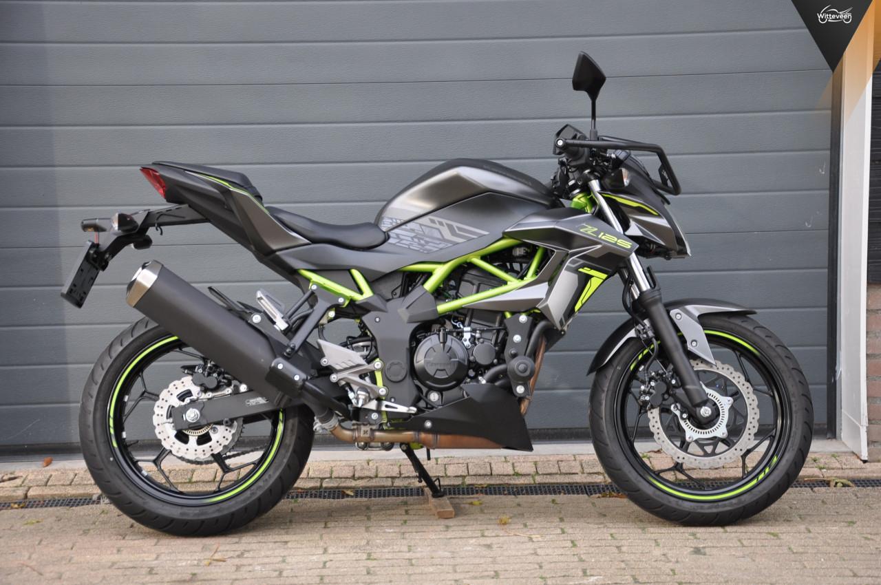 Kawasaki Z125  met 1350 kms BJ 2025! BTW motor