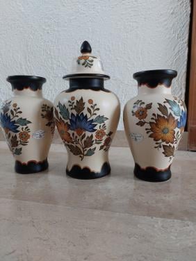 Kaststel Flora Gouda plateel Holland handwerk