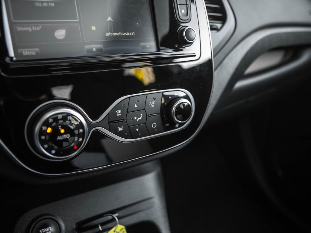 Renault Captur 150pk intens automaat | panoramadak | navigatie | trekhaak |