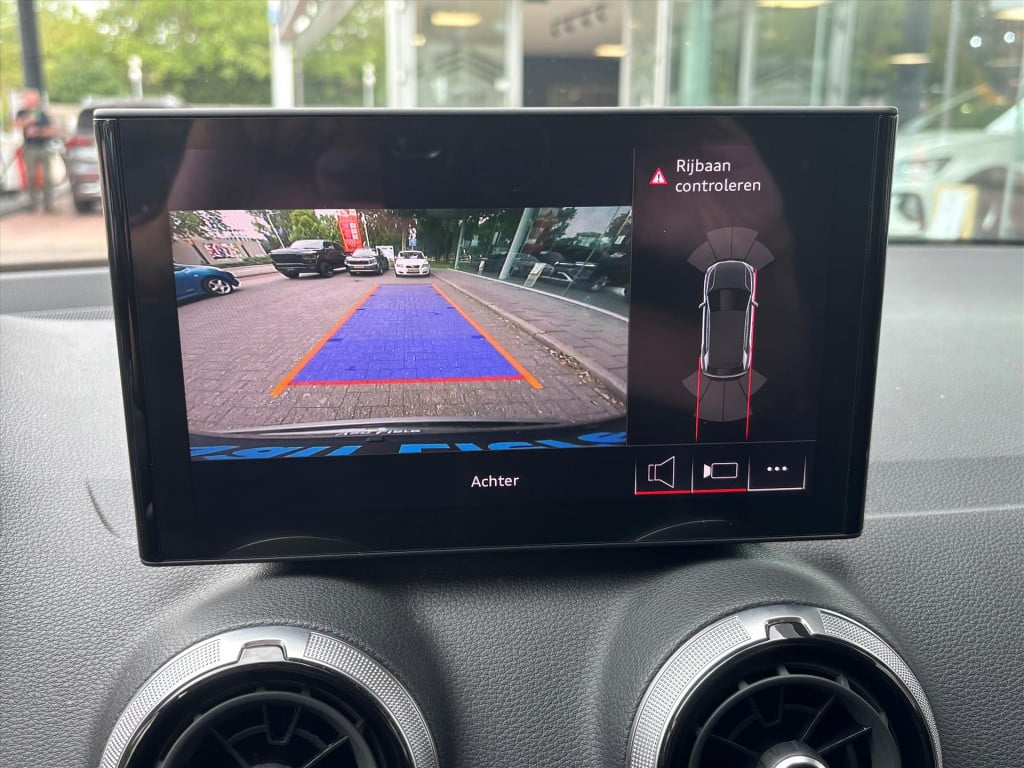Audi Q2 35 tfsi 150pk s tronic s edition|navi|leder|carplay|camera|rijklaar