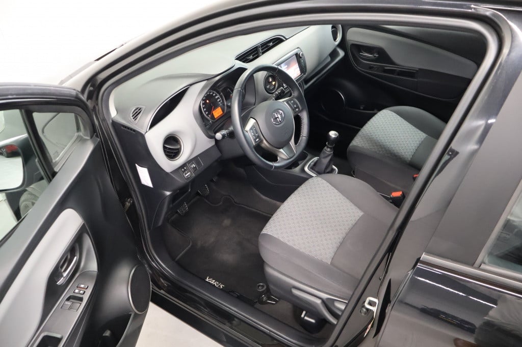 Toyota Yaris 1.3 vvt-i aspiration