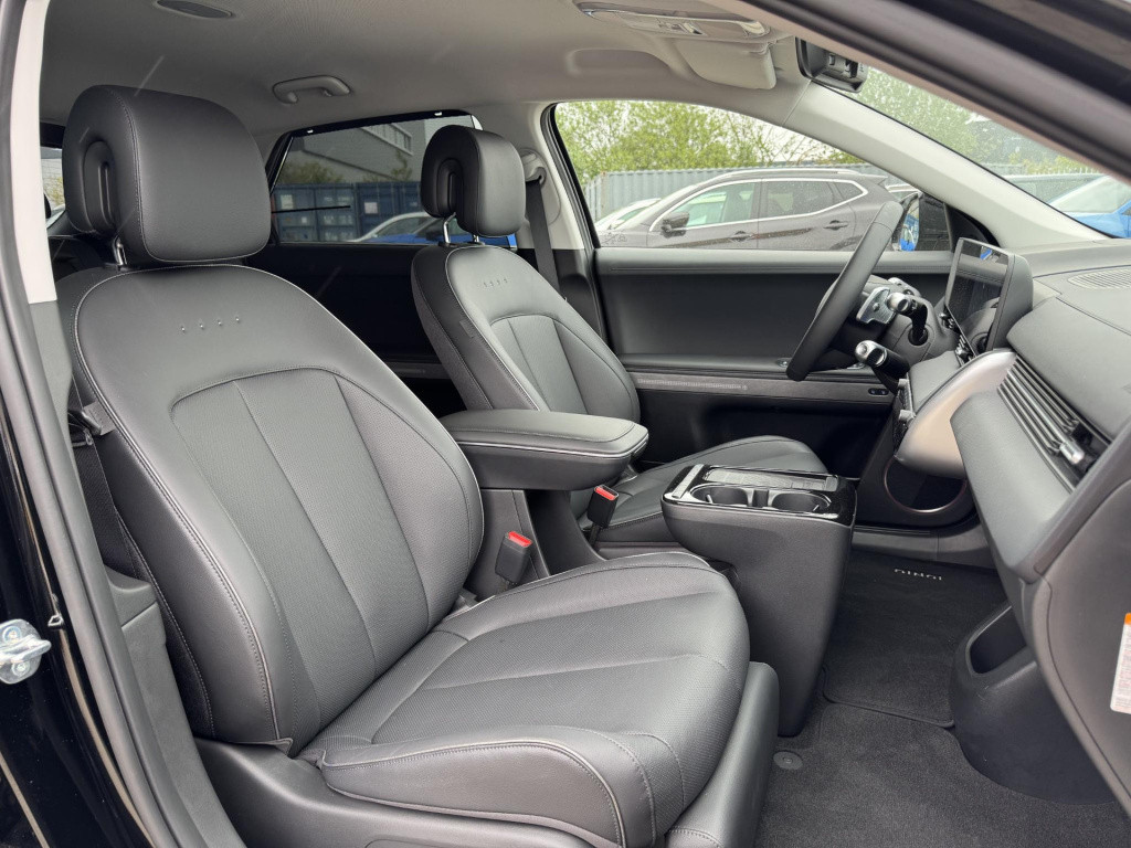 Hyundai Ioniq 5 lounge awd 84 kwh nieuw model!