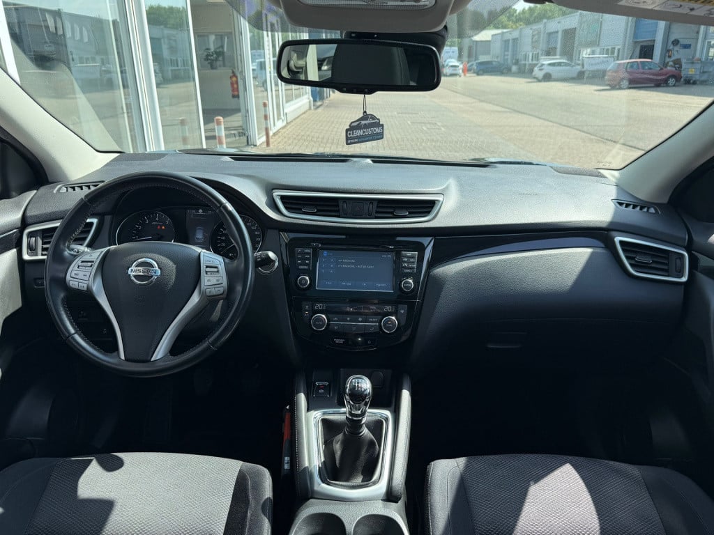 Nissan Qashqai 1.2 n-connecta