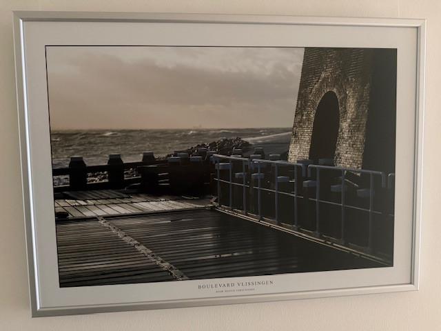 2 ingelijste foto's van Boulevard Vlissingen 70 x 50 cm