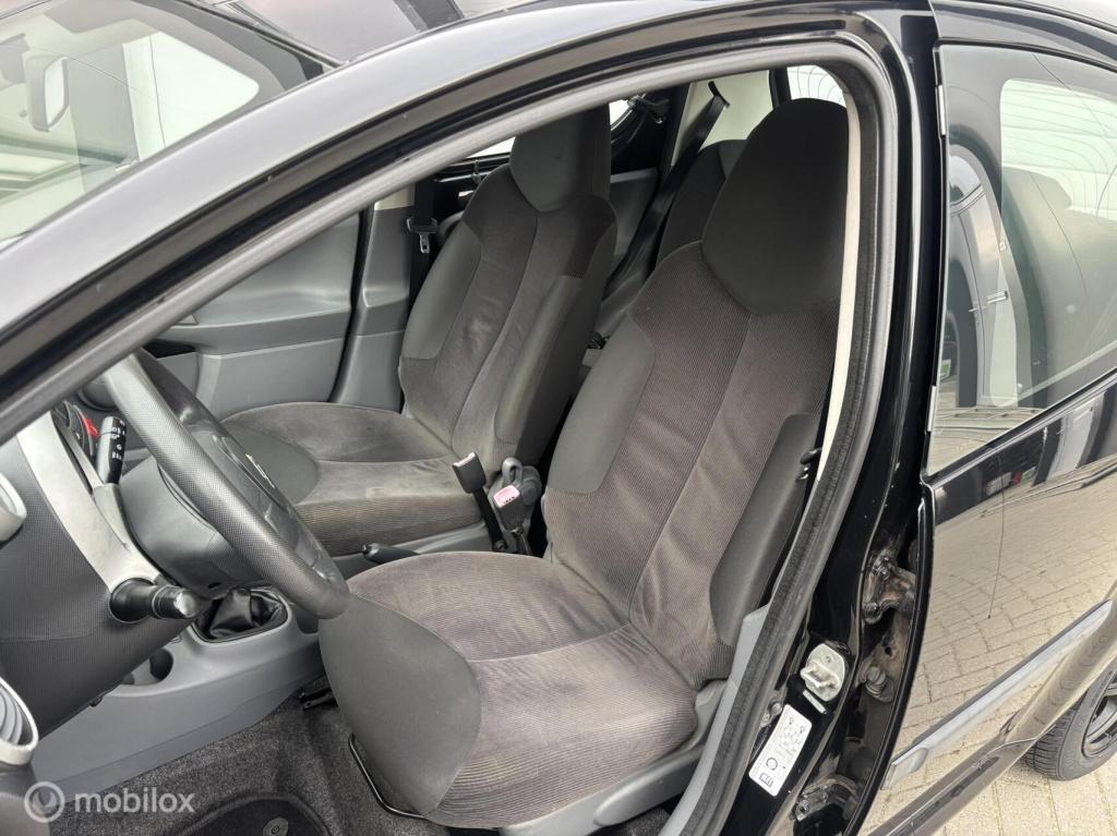 Citroen C1 1.0-12v airco incl. gr beurt en 4 nw banden