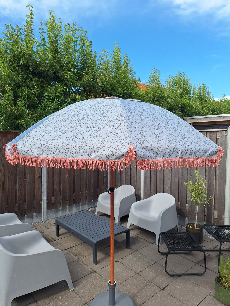 In the Mood collection Siggy Parasol diameter 220 cm