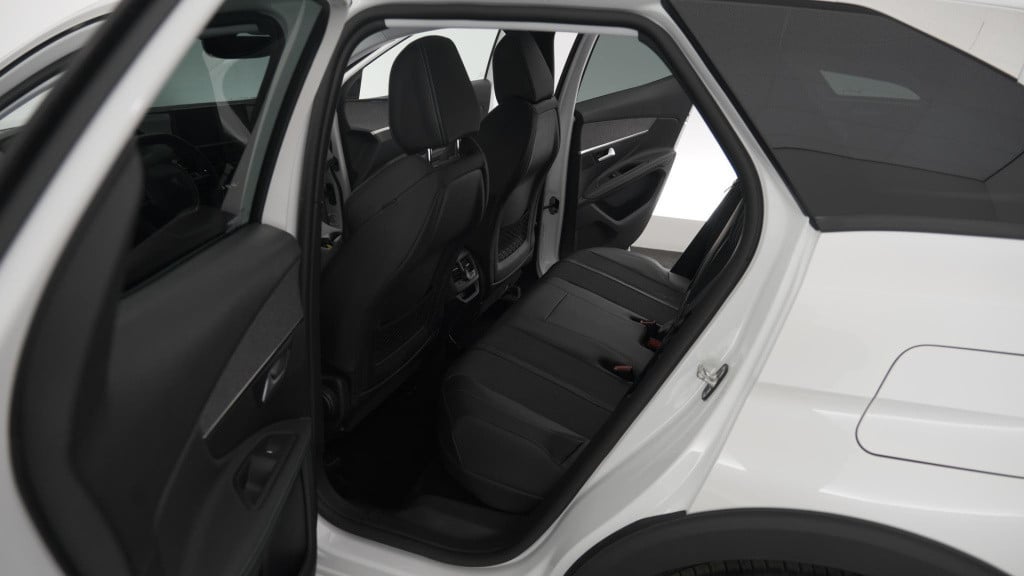 Peugeot 3008 1.6 hybrid4 300 allure pack business 4x4 | camera | apple carp