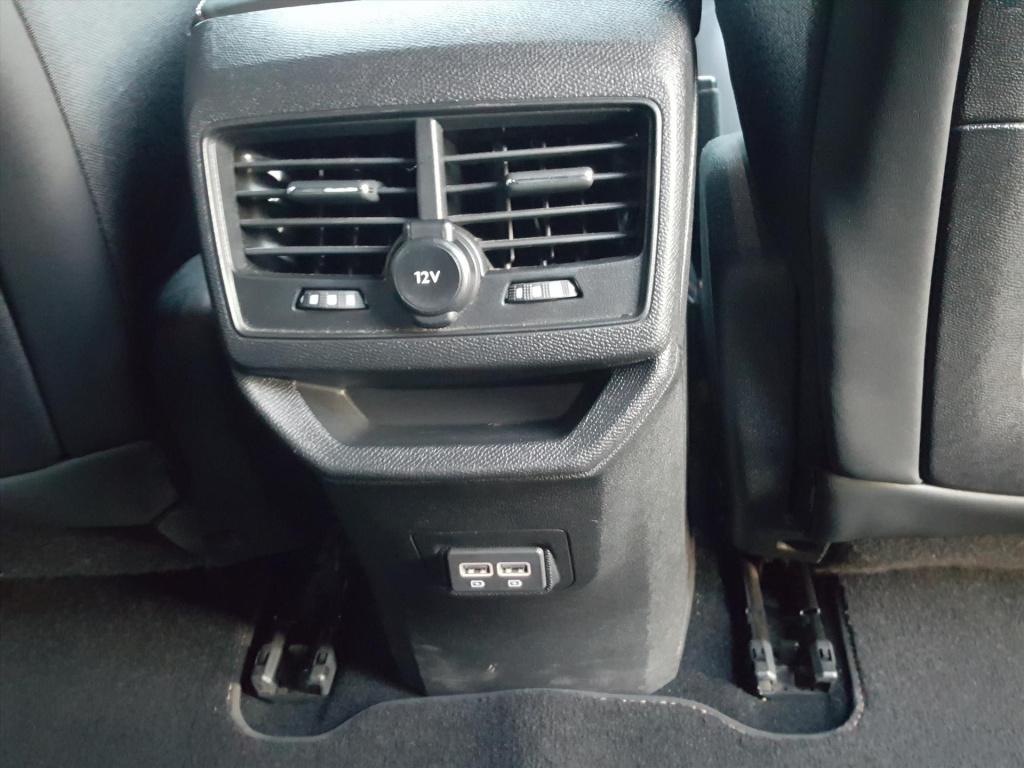 Peugeot 3008 1.2 130pk automaat gt black pack trekhaak | apple carplay & an