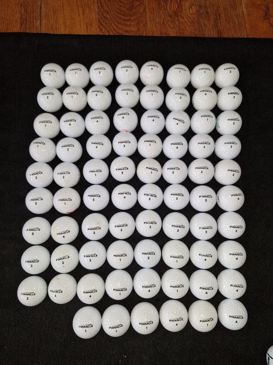 Diverse golfballen te koop