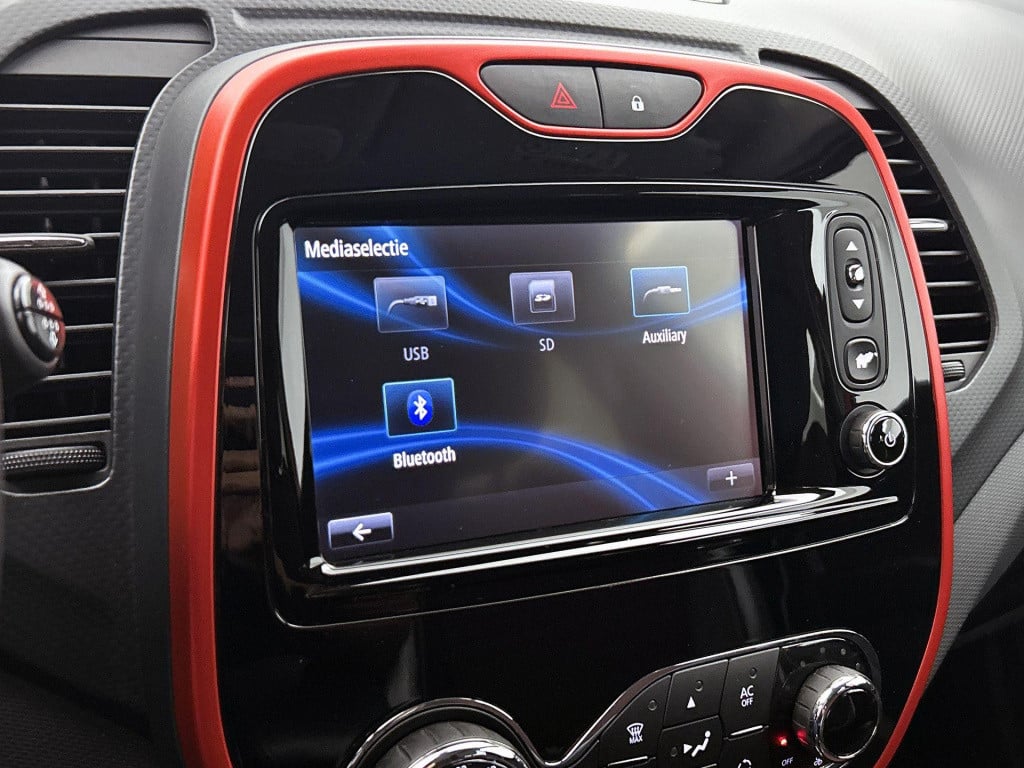 Renault Captur 0.9 tce helly hansen | navigatie | climate control | cruise 