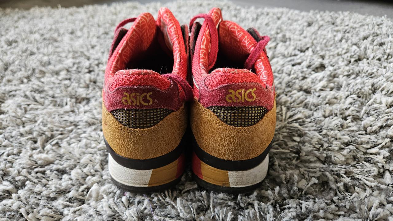 ASICS Gel-Lyte III maat 39