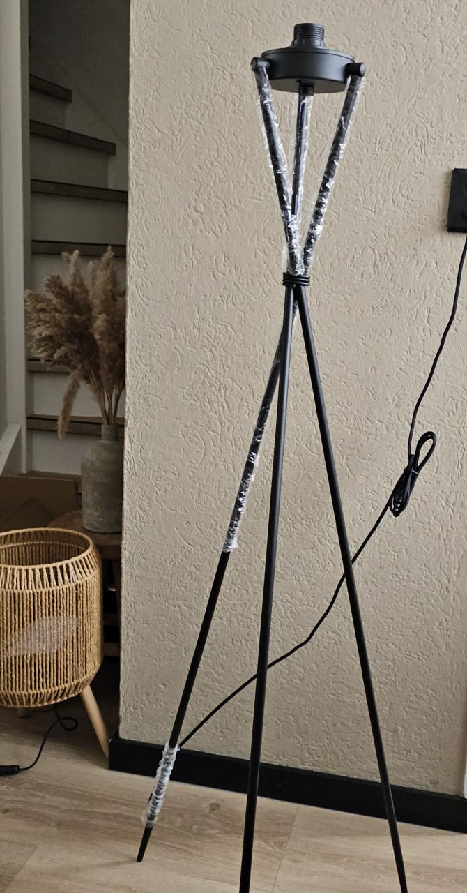 Vloerlamp 3 poot paco home nieuw