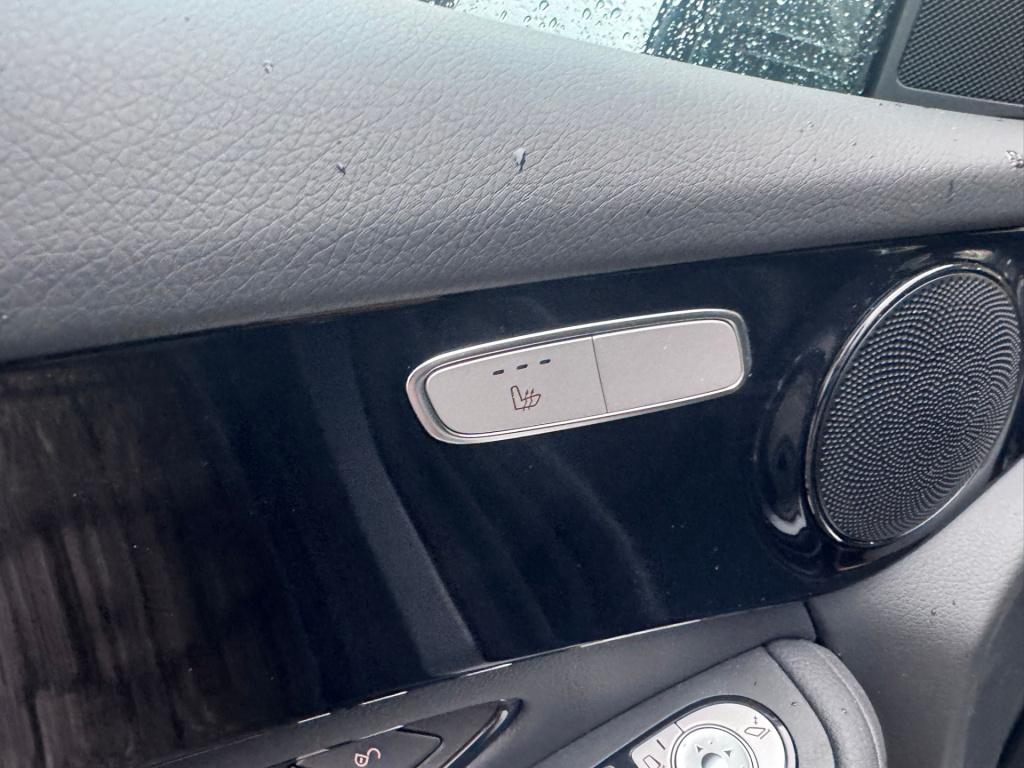 Mercedes-Benz Glc 300e 4matic business solution