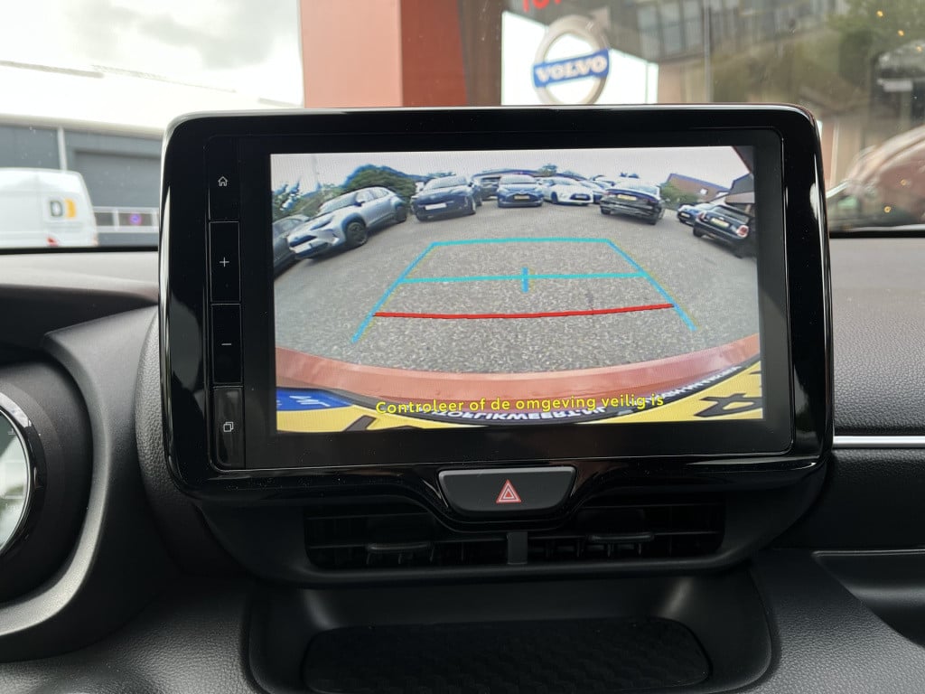 Toyota Yaris 1.5 hybrid executive | carplay | navi | stoelverw. | acc