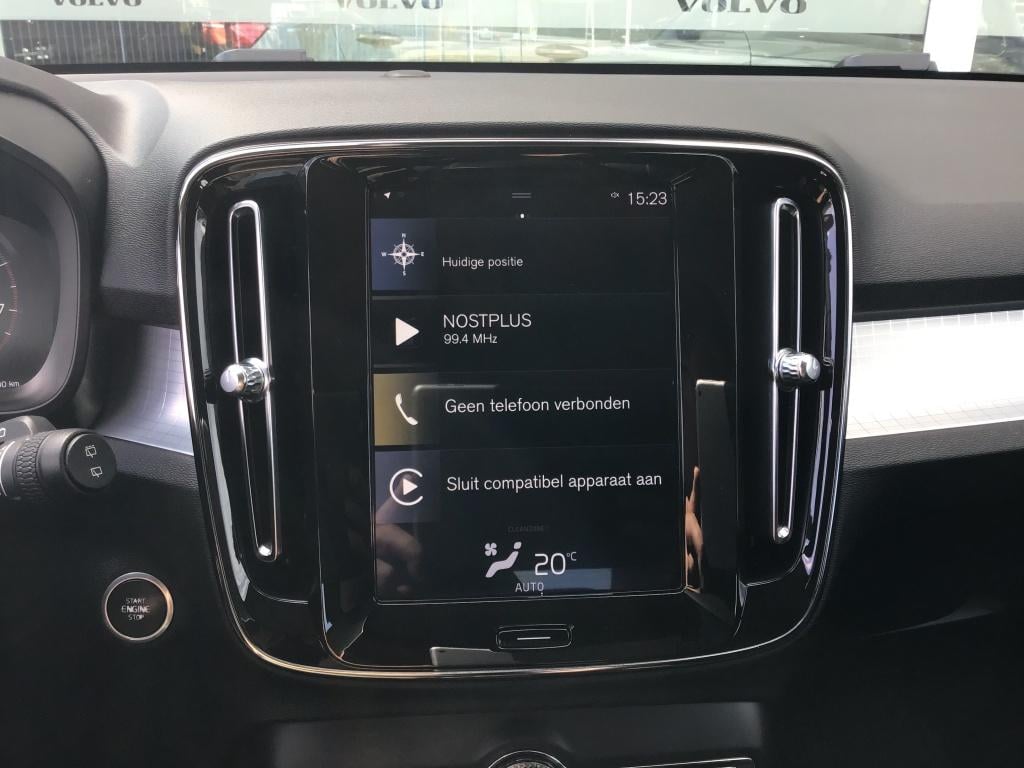 Volvo XC40 t4 190pk momentum pro| trekhaak| climate| navi| elek.achterklep