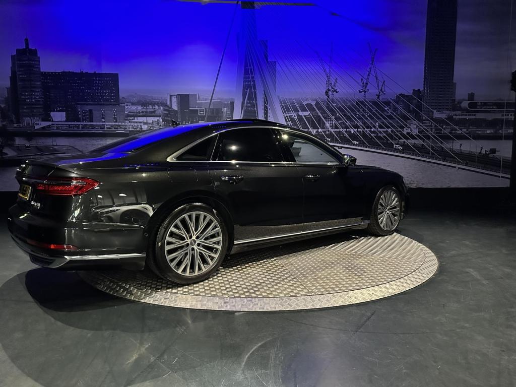 Audi A8 55 tfsi quattro pro line plus *nl-auto*b&o*360camera*carplay*