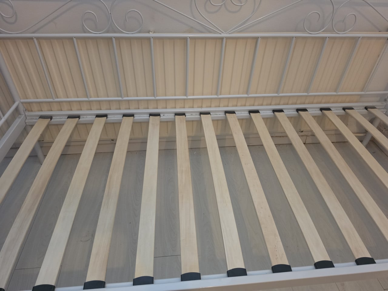 Gratis eenpersoonsbed met matras