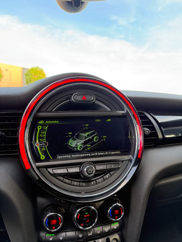 Mini Cooper 2.0 - chili - full option!