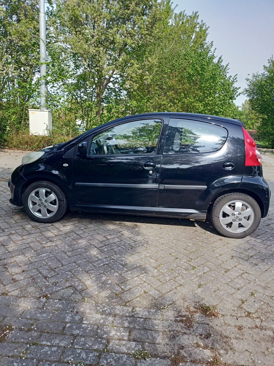 Te koop: nette Peugeot 107 1.0-12V XS
