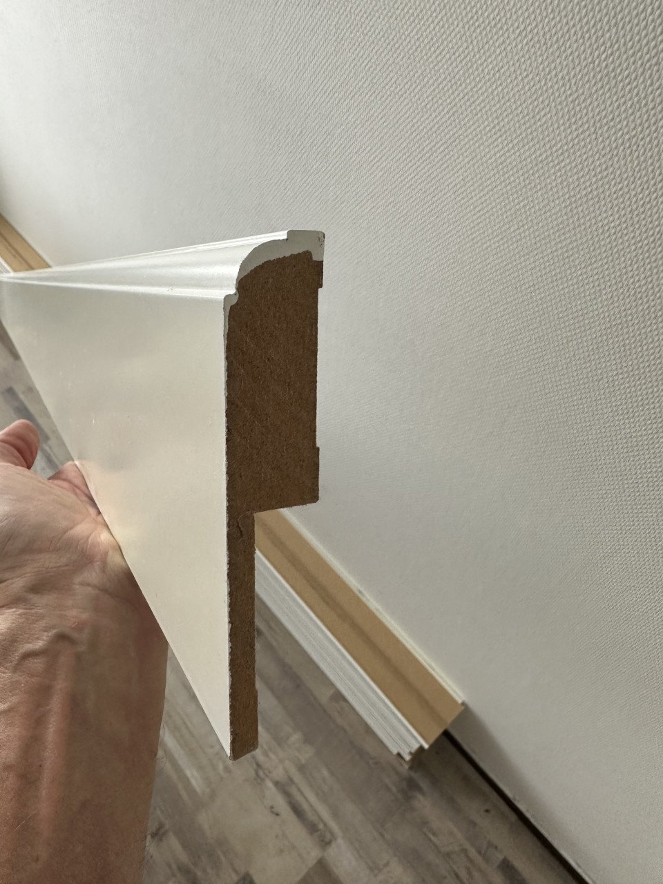19x Hoge plinten MDF