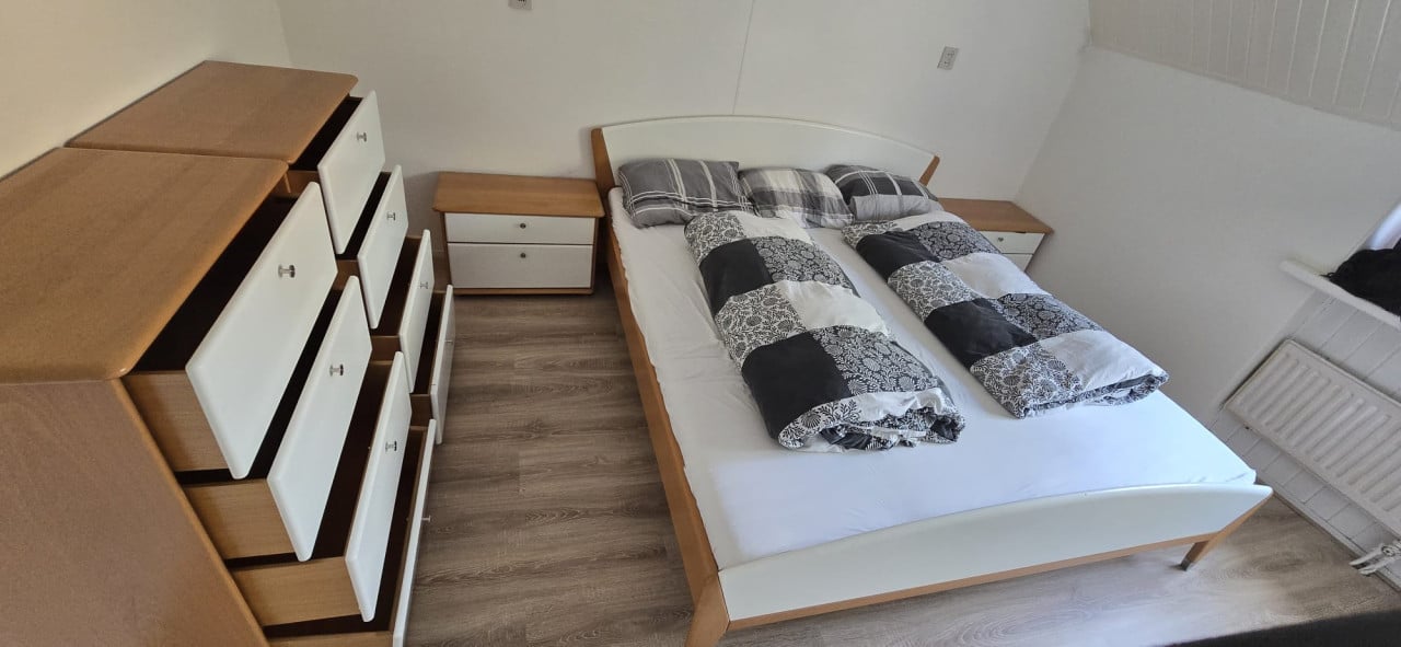 Complete slaapkamer set, merk '' Hülsta ''