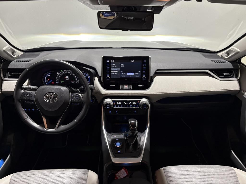 Toyota Rav4 2.5 hybrid awd exec.