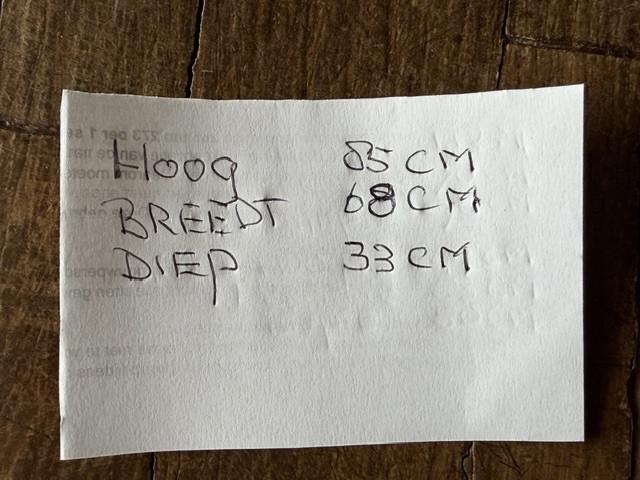 Spaans 17de eeuws kastje/Halkastje