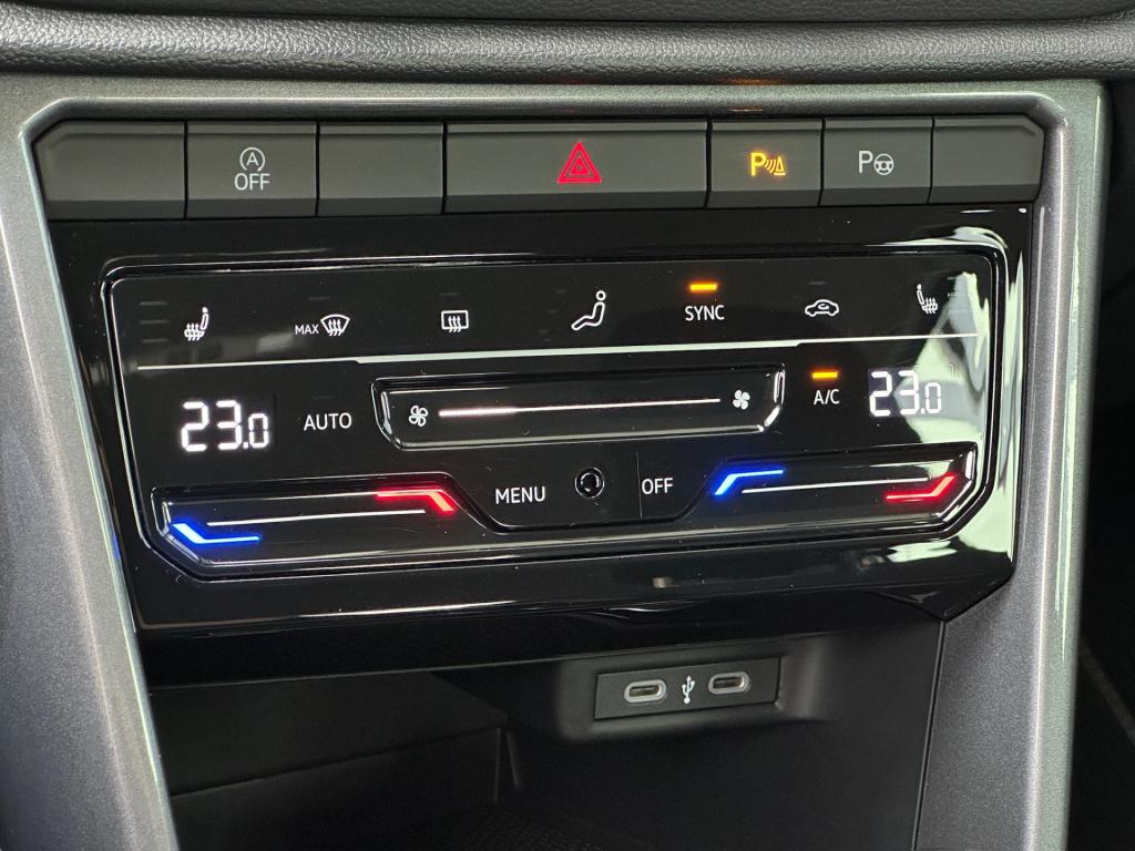 Volkswagen T-roc 1.5 tsi 150pk dsg style carplay | camera | keyless | elek.