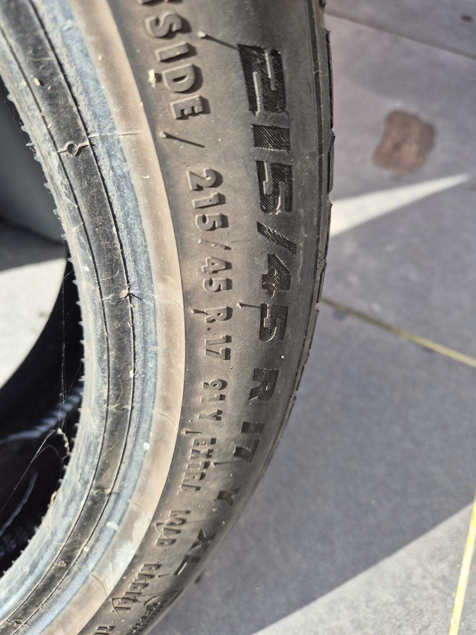 Nog wat banden met velg...