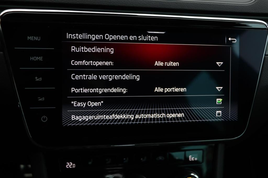 Skoda Superb combi 1.4 tsi iv sportline business 218pk dsg6