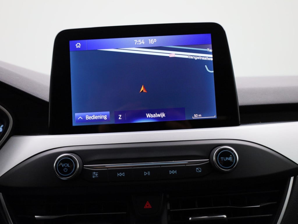 Ford Focus wagon 1.0 ecoboost hybrid trend edition business | lmv | camera 