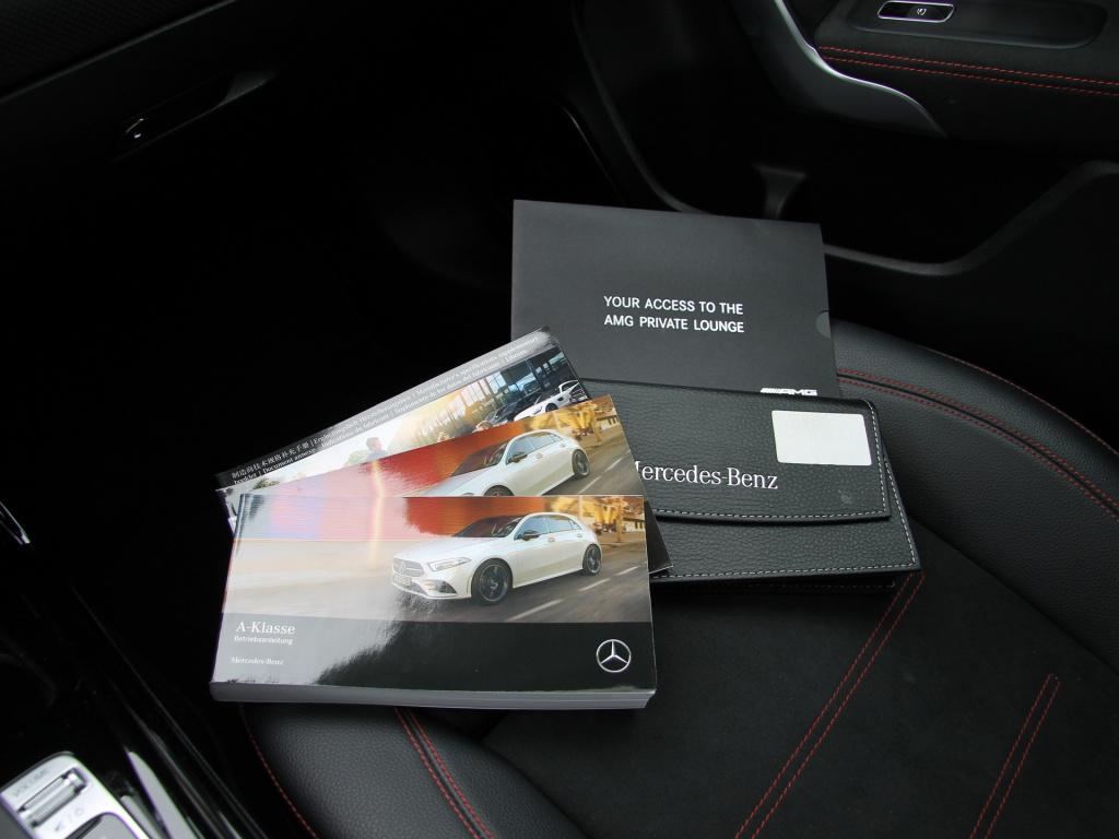 Mercedes-Benz A-Klasse a35 amg 306pk 4matic | pano | burmester