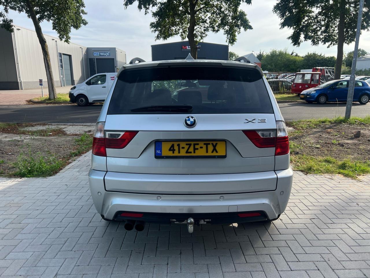 BMW X3 2.5si High Executive pano/automaat