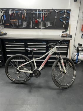 Cube Access Hpa Mountainbike 27,5 zeer nette staat !!
