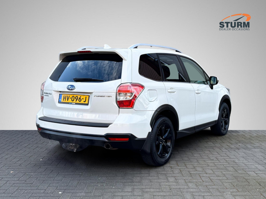 Subaru Forester 2.0 premium | trekhaak afneembaar | panoramadak | navigatie