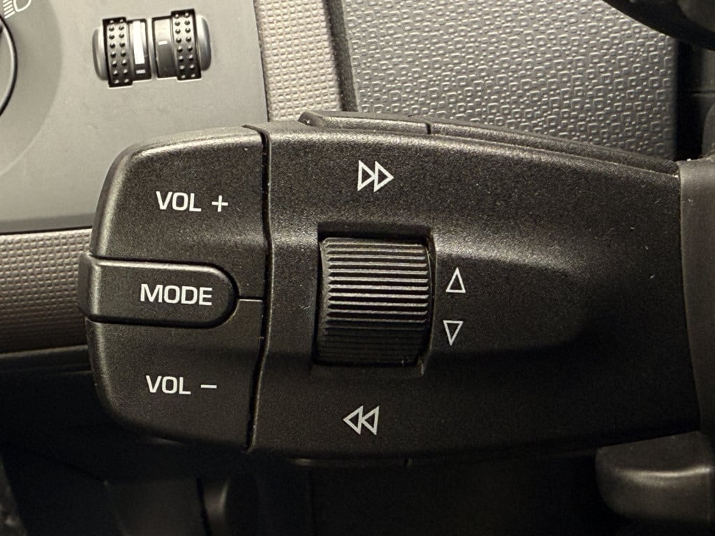 Seat Ibiza 1.2 tsi style | cruise | airco | 15 inch velgen |