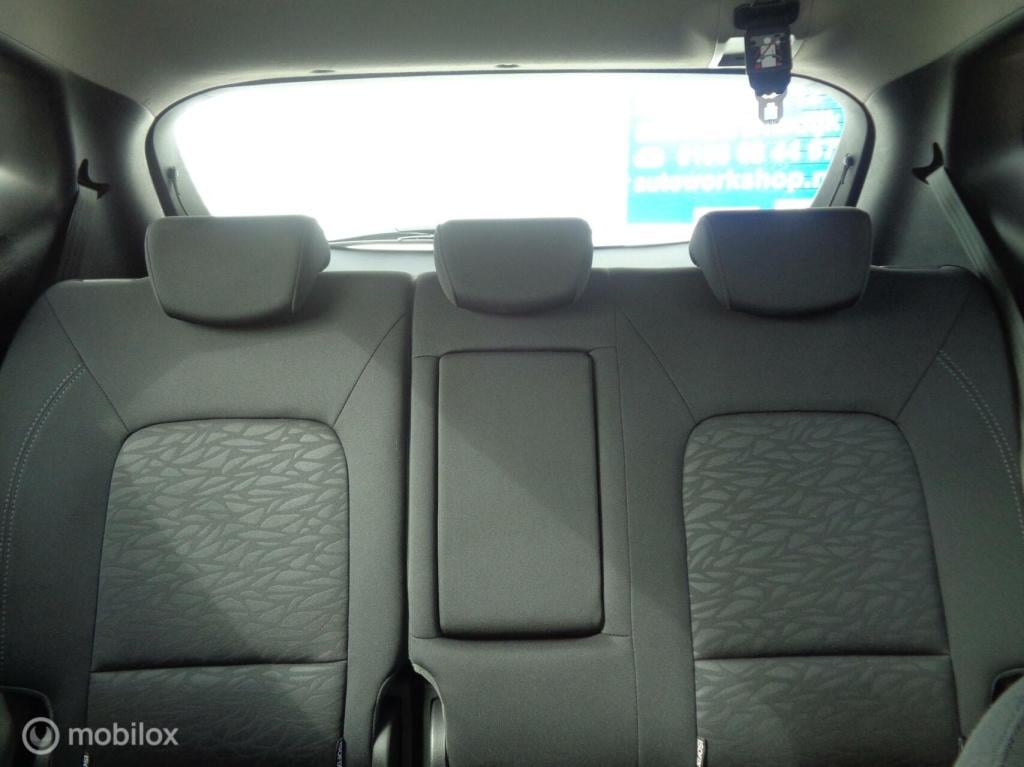 Hyundai Ix20 1.4i i-drive/airco/lm velgen/pdc/camera/trekhaak/hoge zit/nap