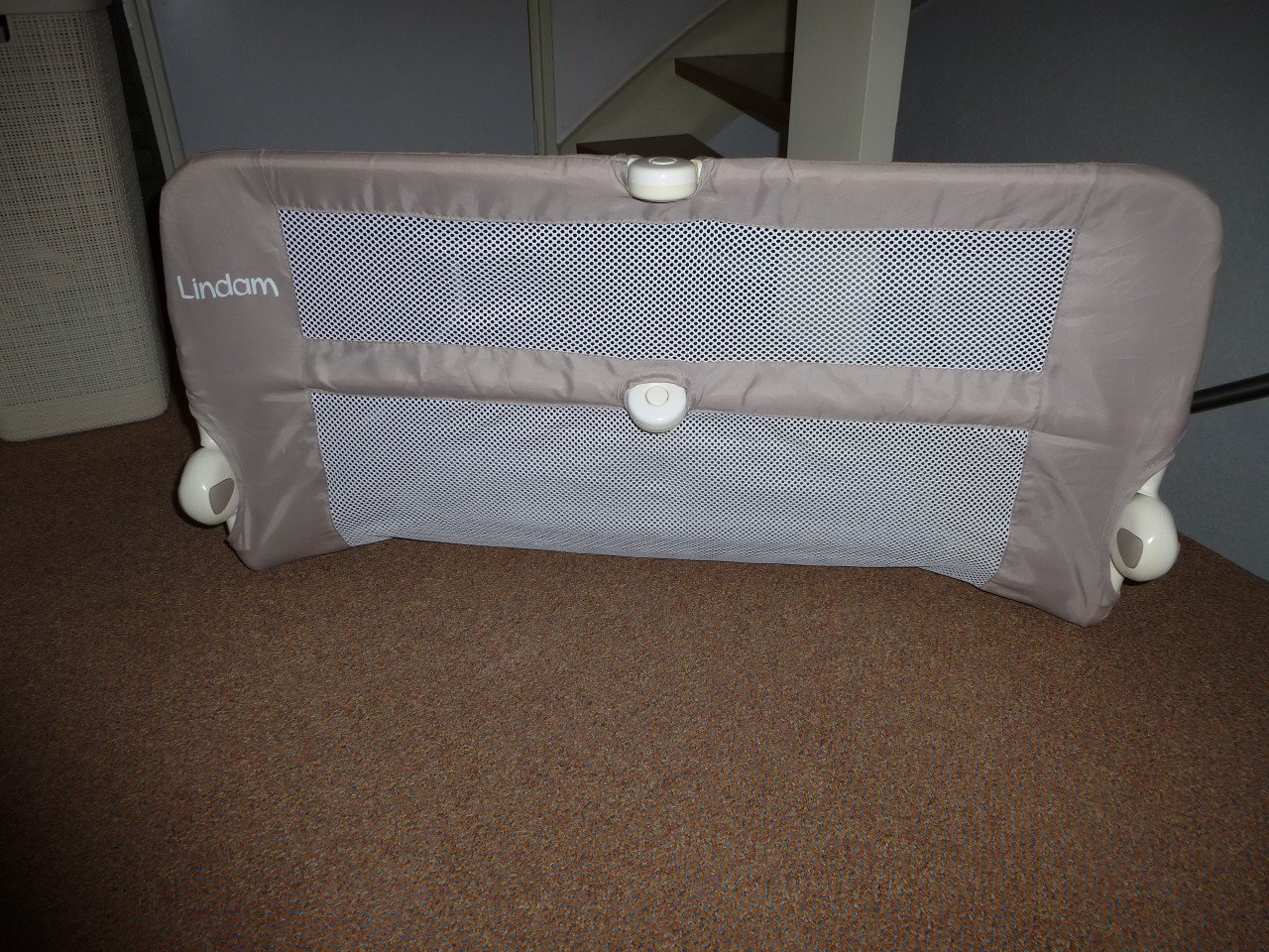 Gratis Lindam bedhekje kinderbed