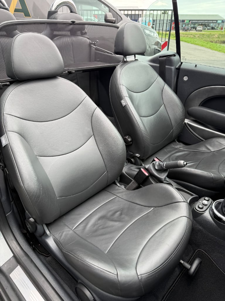 Mini Cooper S Cabrio 170pk - nieuwstaat!