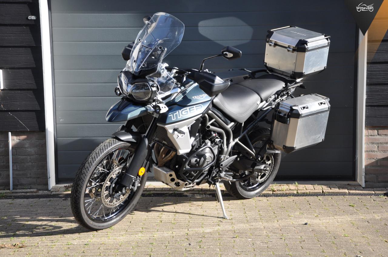 Triumph Tiger 800 XCA ABS Zeer complete motor